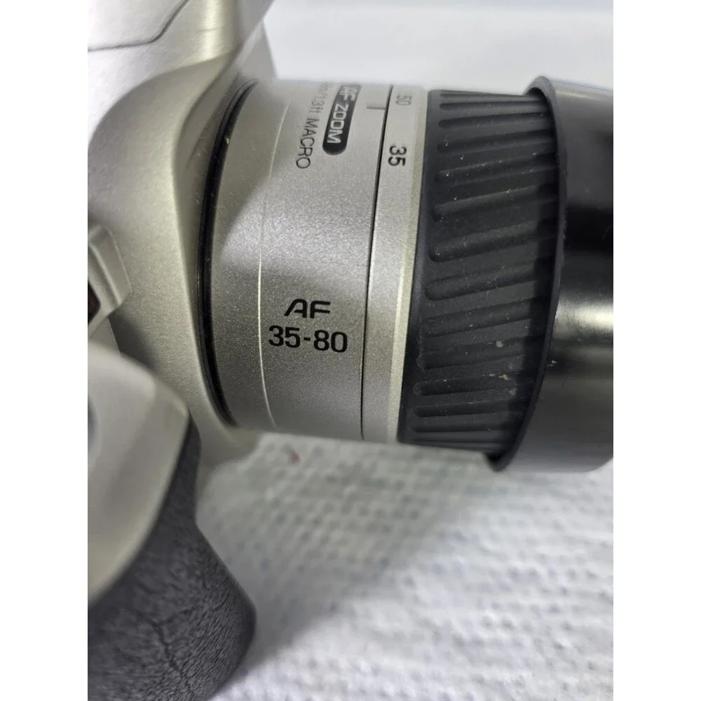 Minolta QTsi Maxxum 35mm SLR Film Camera + 35-80mm Lens TESTED